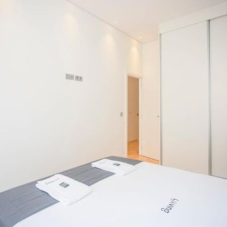 Liiiving In Porto-Mouzinho Residence Apartments Kültér fotó