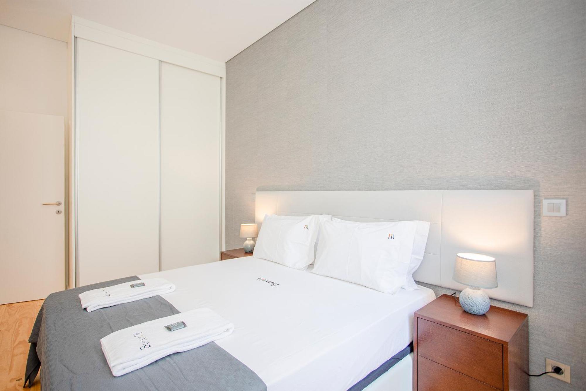 Liiiving In Porto-Mouzinho Residence Apartments Kültér fotó